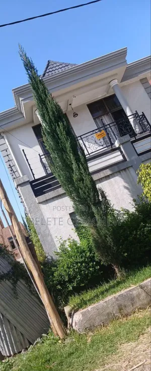 5bdrm House in Ayat Zone, G+1, Bole for sale