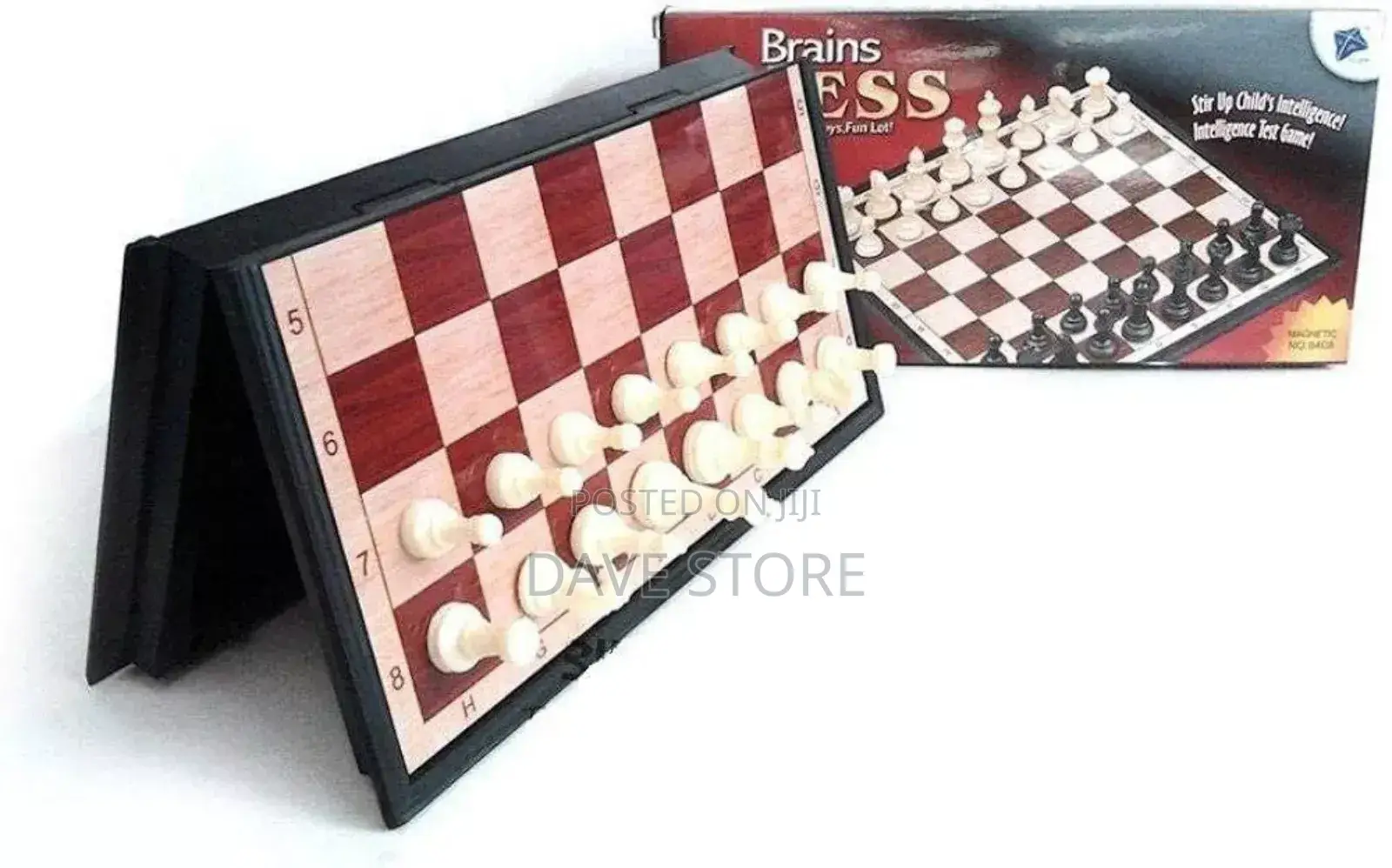 Foldable Chess Set – Play Anywhere, Anytime!
