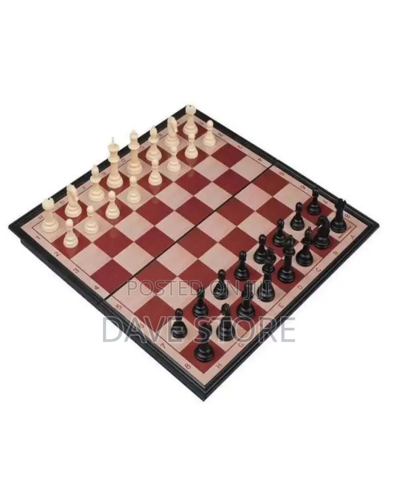 Foldable Chess Set – Play Anywhere, Anytime!