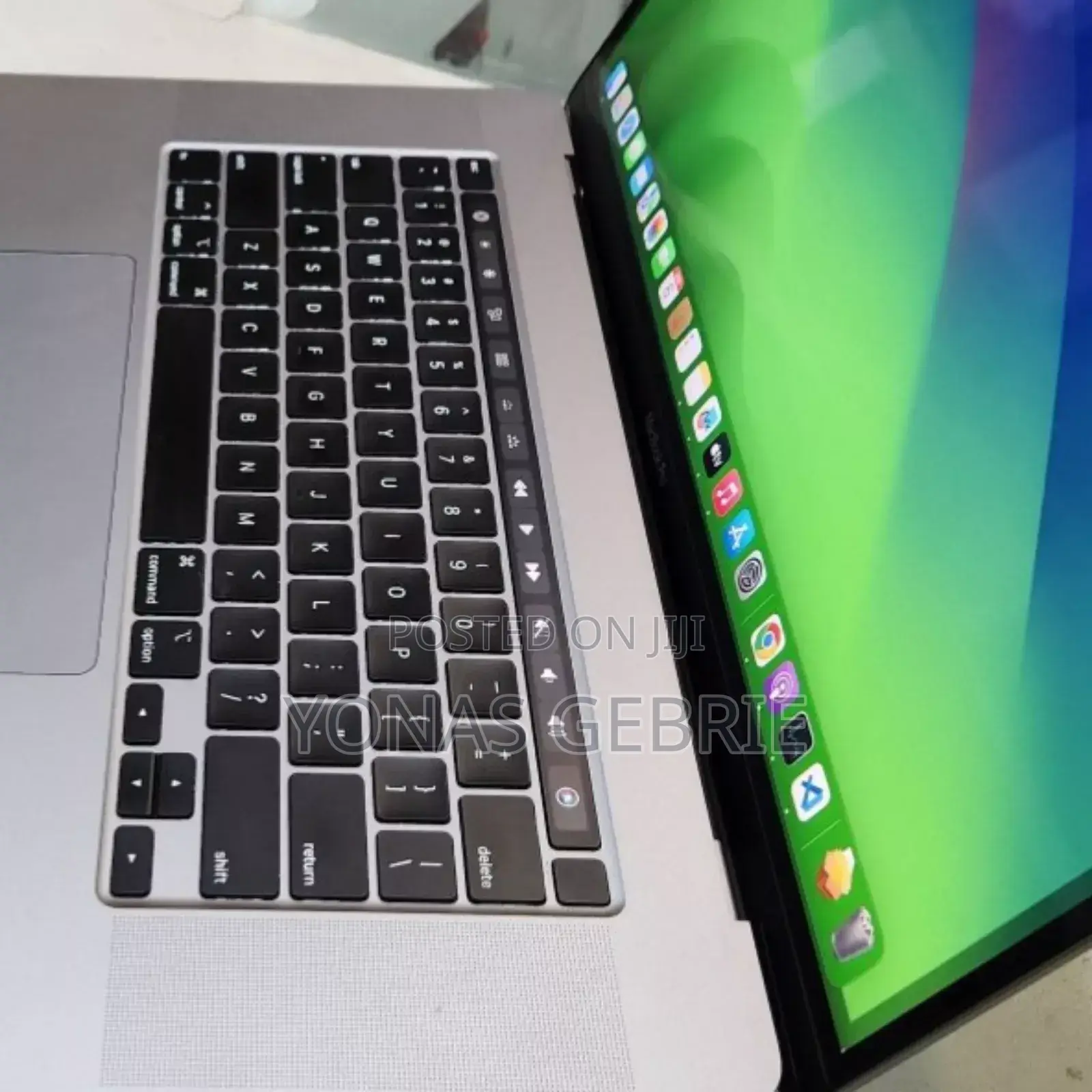 New Laptop Apple MacBook Pro 2019 16GB Intel Core I9 SSD 1T