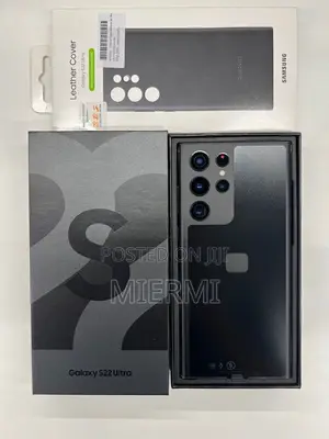 Photo - New Samsung Galaxy S22 Ultra 5G 256 GB Black