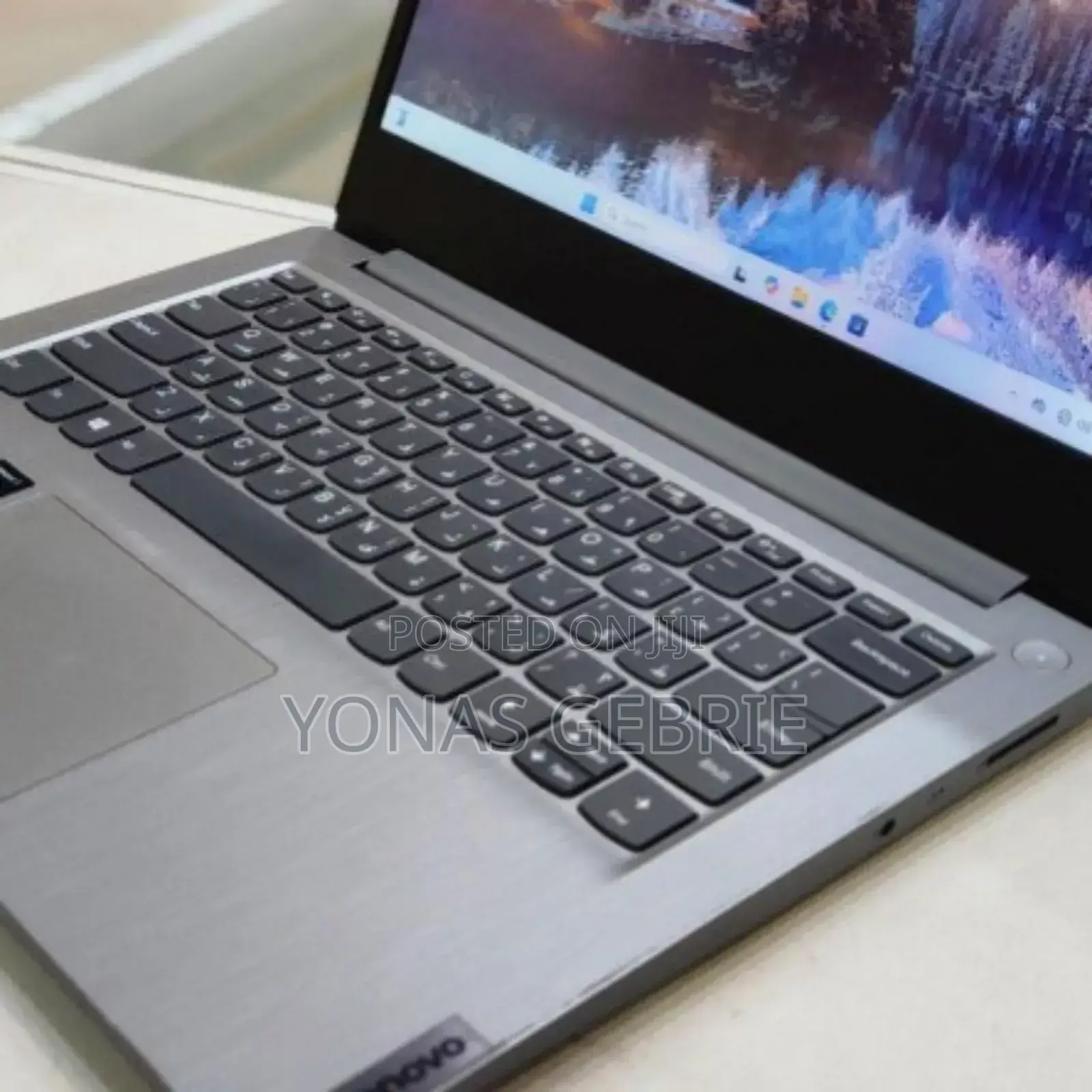 New Laptop Lenovo Ideapad 3 8GB Intel Core I5 SSD 256GB