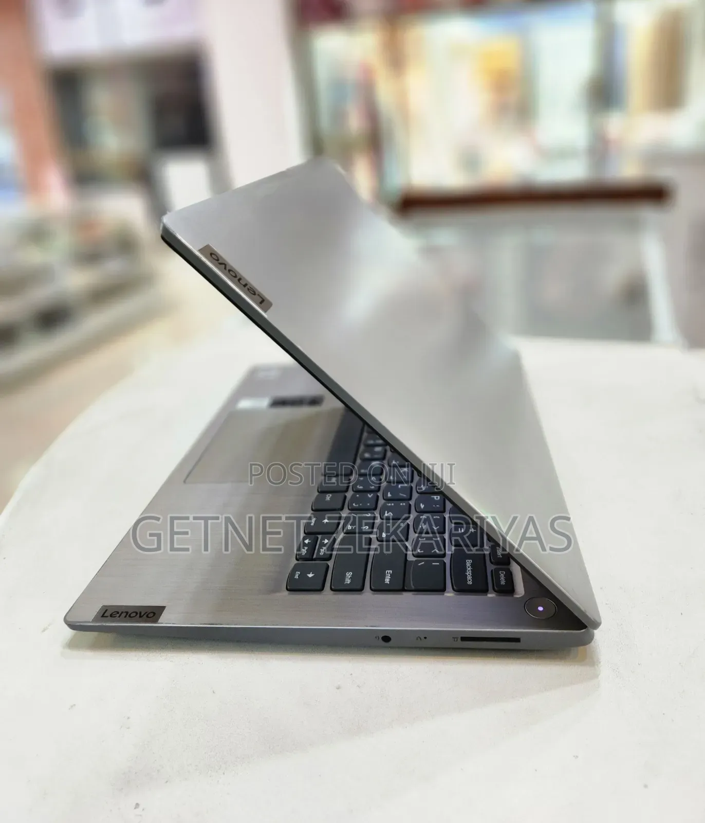 New Laptop Lenovo Ideapad 3 8GB Intel Core I5 SSD 256GB