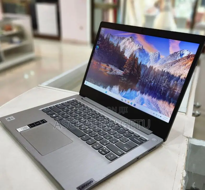 New Laptop HP Envy X360 8GB Intel Core I5 SSD 512GB