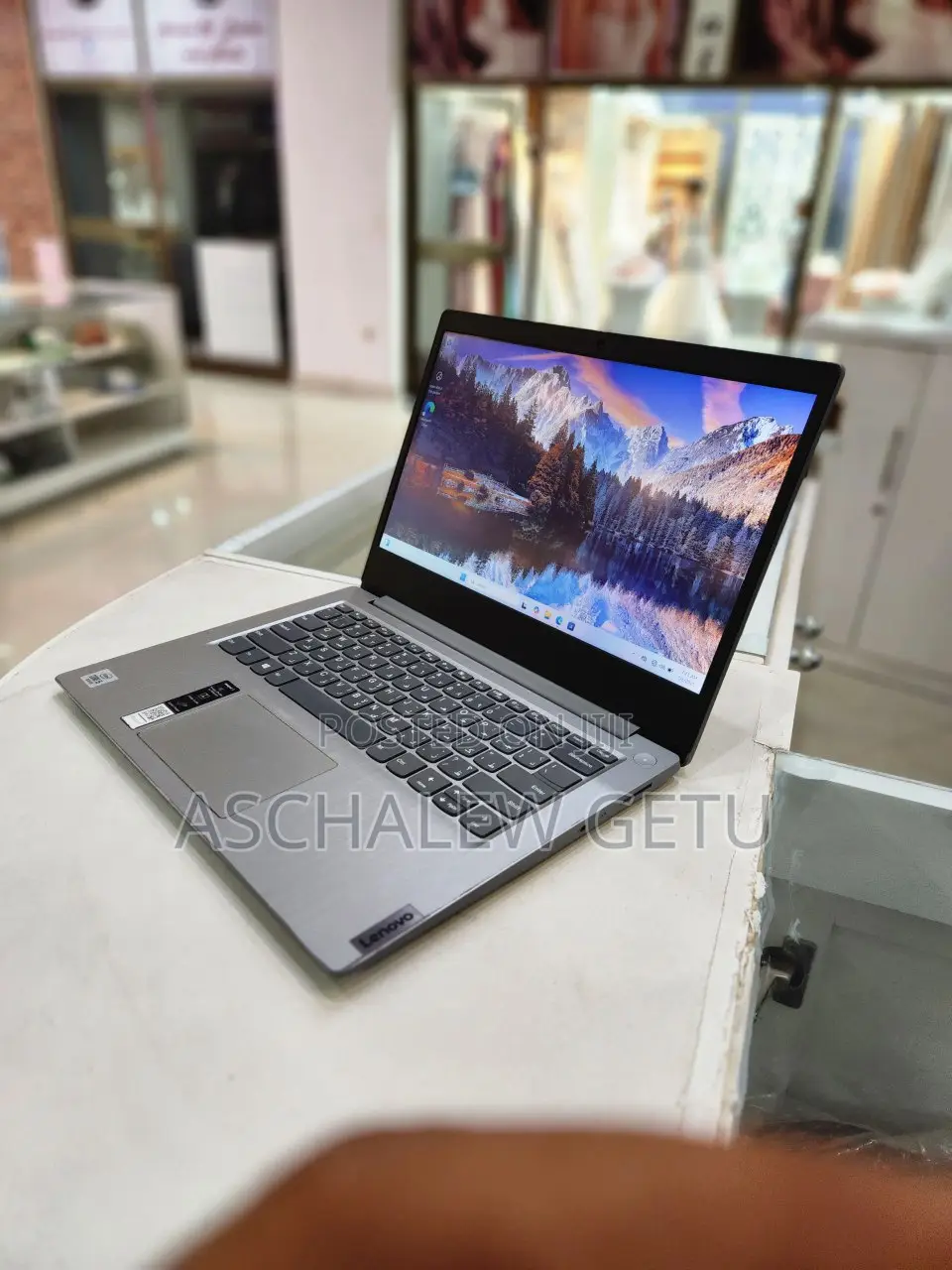 New Laptop HP Envy X360 8GB Intel Core I5 SSD 512GB