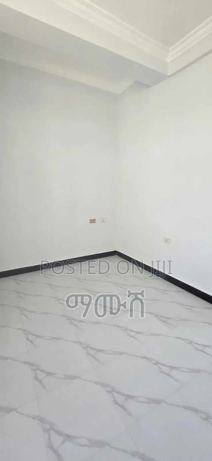 Furnished 3bdrm Condo in አያት 40/60 ኮንዶሚኒየም, Bole for sale