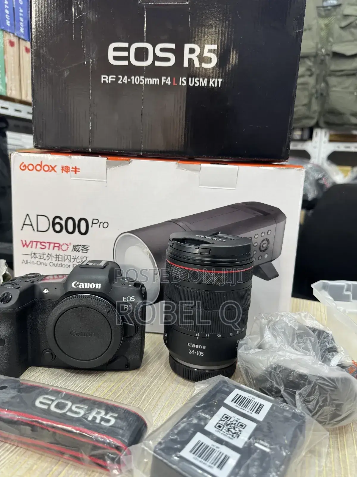 Canon R5 With Lens 24-105mm Red Ring Netherland