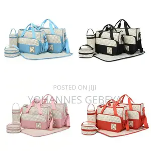 Photo - 5 in 1 Mama Bag