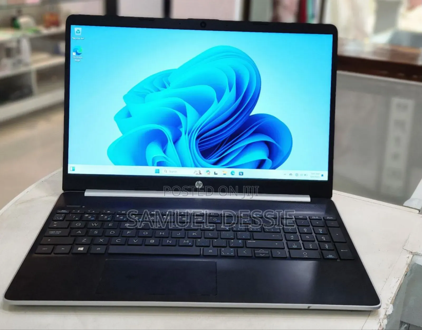 New Laptop HP Stream Notebook 8GB Intel Core I7 SSD 512GB