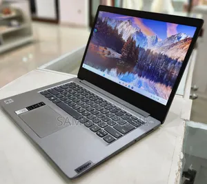 New Laptop Lenovo Ideapad 3 8GB Intel Core I5 SSD 256GB