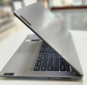 New Laptop Lenovo Ideapad 3 8GB Intel Core I5 SSD 256GB