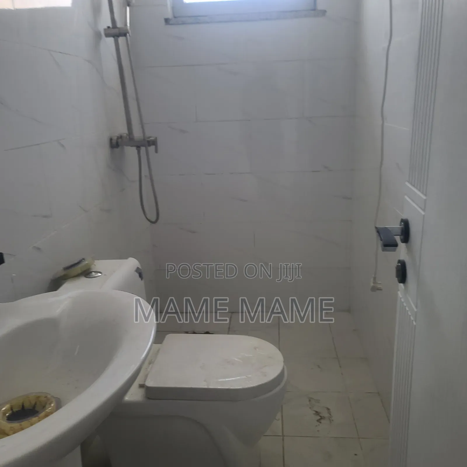 3bdrm Apartment in Addis Abeba, Nifas Silk-Lafto for rent