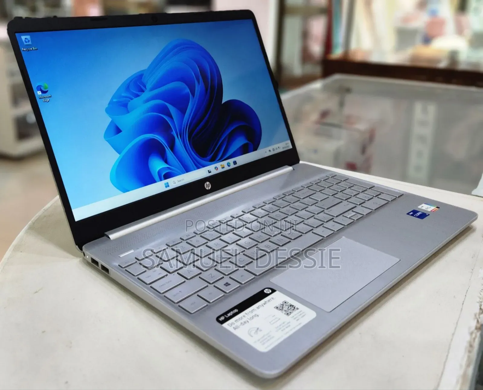 New Laptop HP Stream Notebook 16GB Intel Core I7 SSD 512GB
