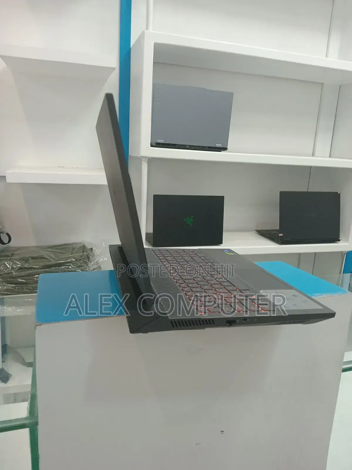 New Laptop Dell G15 5535 16GB Intel Core I7 SSD 1T