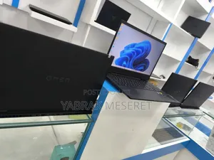 New Laptop HP Omen 15 16GB Intel Core I9 SSD 1T