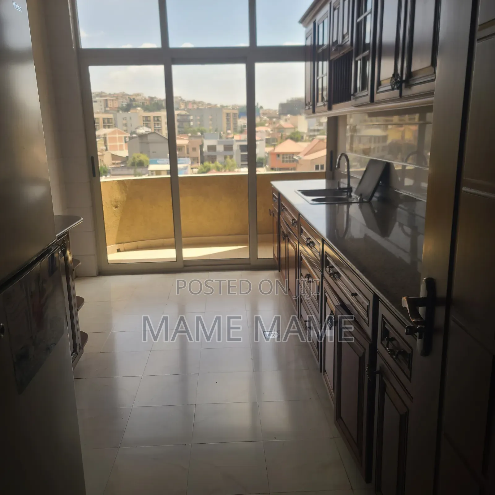 Furnished 3bdrm Apartment in Addis Abeba, Nifas Silk-Lafto for rent