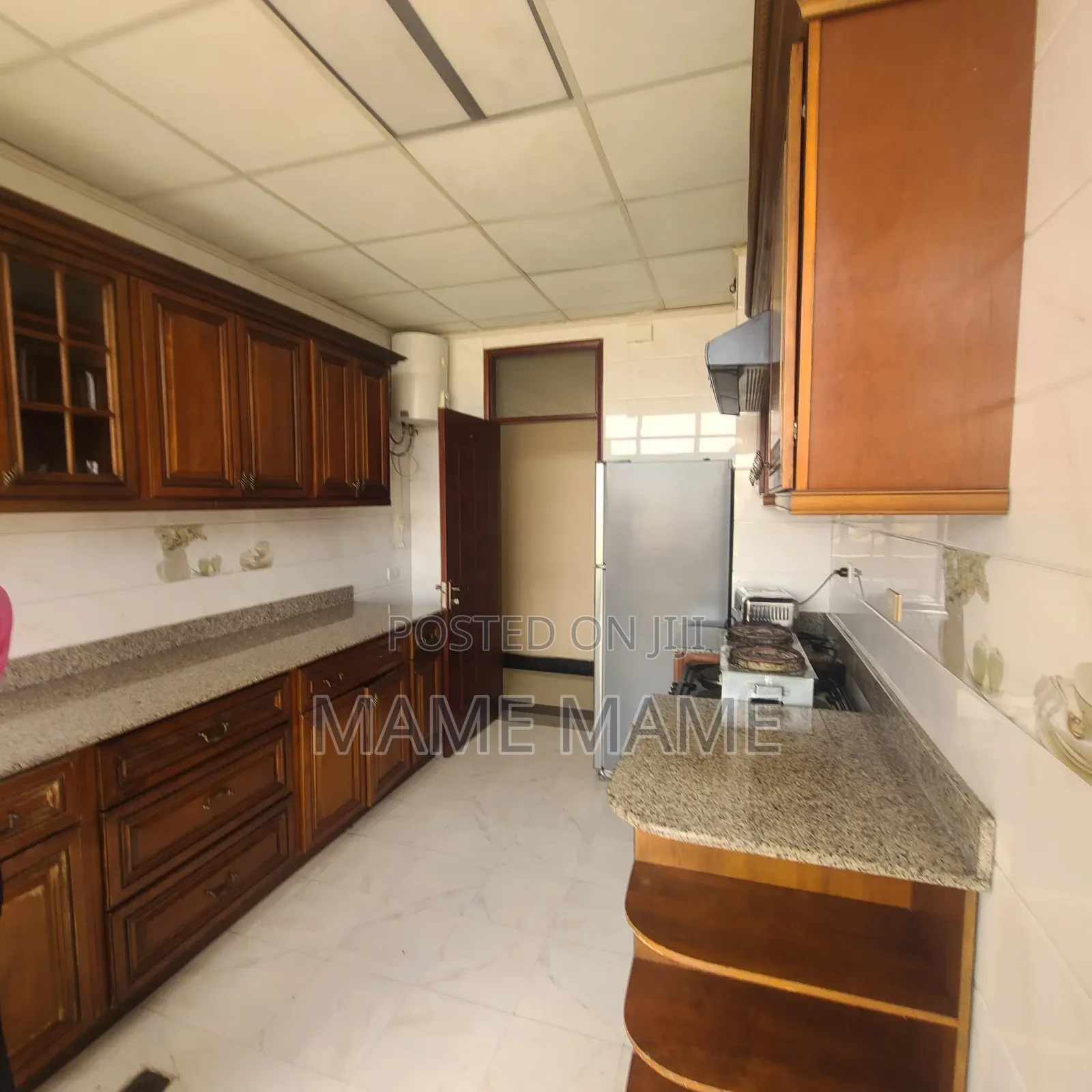 Furnished 3bdrm Apartment in Addis Abeba, Nifas Silk-Lafto for rent