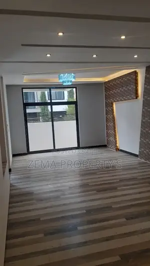 5bdrm House in Yeka for sale