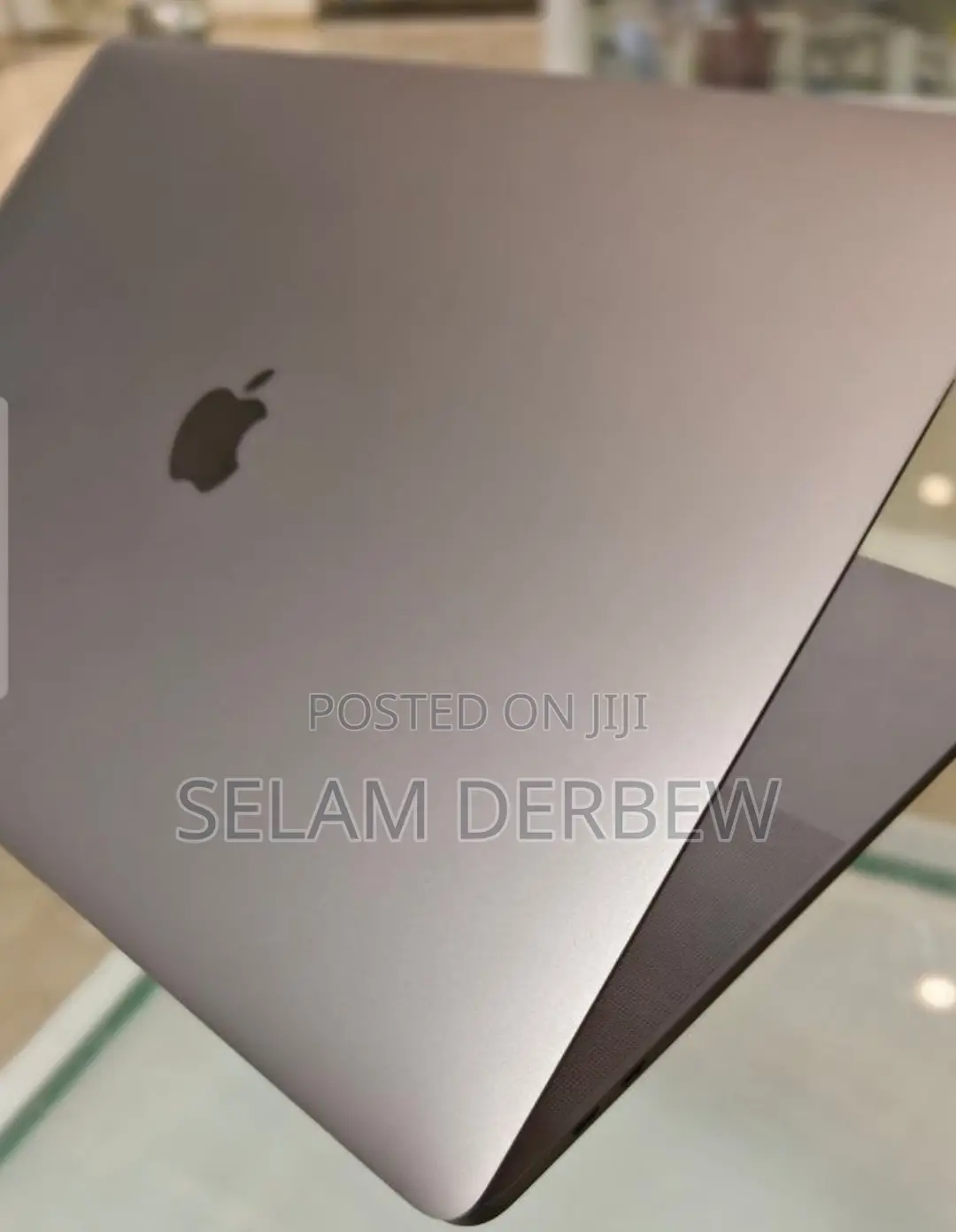 New Laptop Apple MacBook Pro 2019 16GB Intel Core I7 SSD 512GB