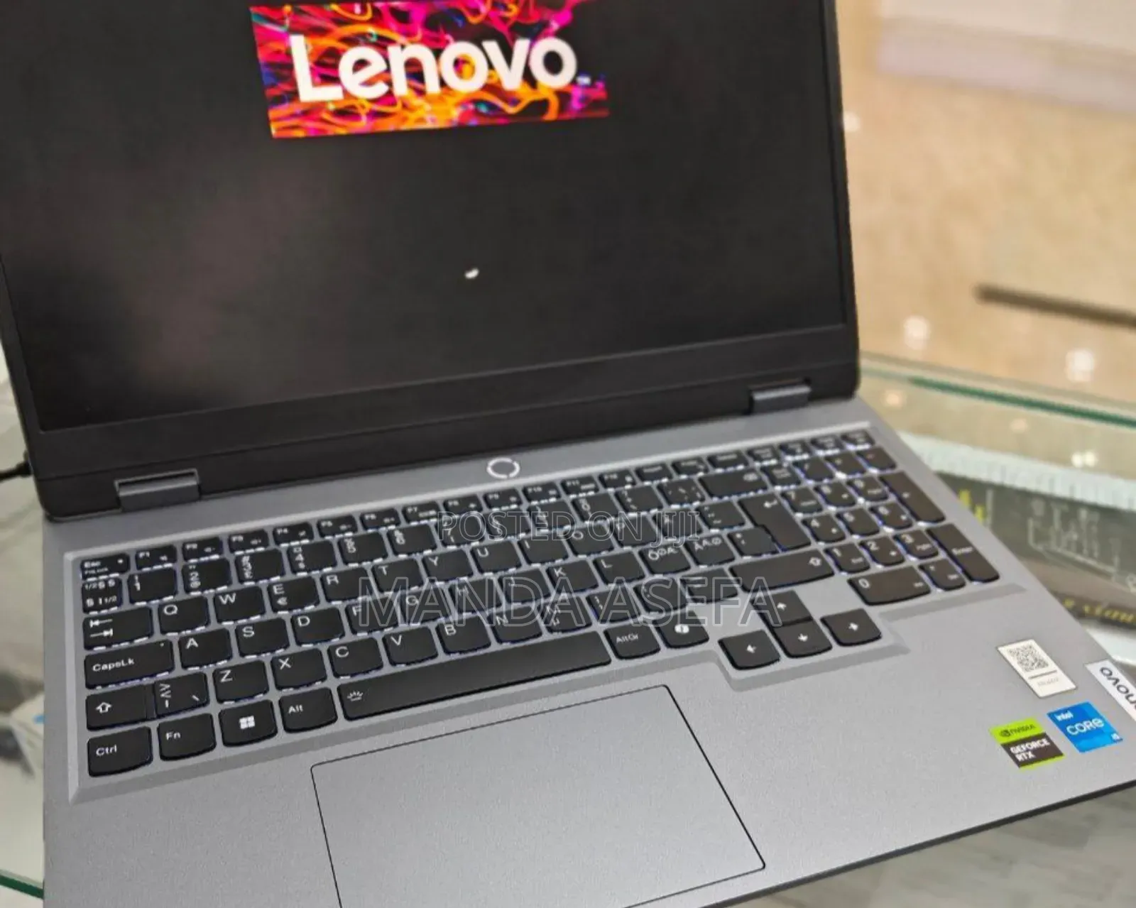New Laptop Lenovo LOQ 15IRH8 24GB Intel Core I5 SSD 1T