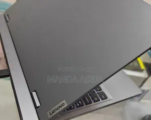 New Laptop Lenovo LOQ 15IRH8 24GB Intel Core I5 SSD 1T