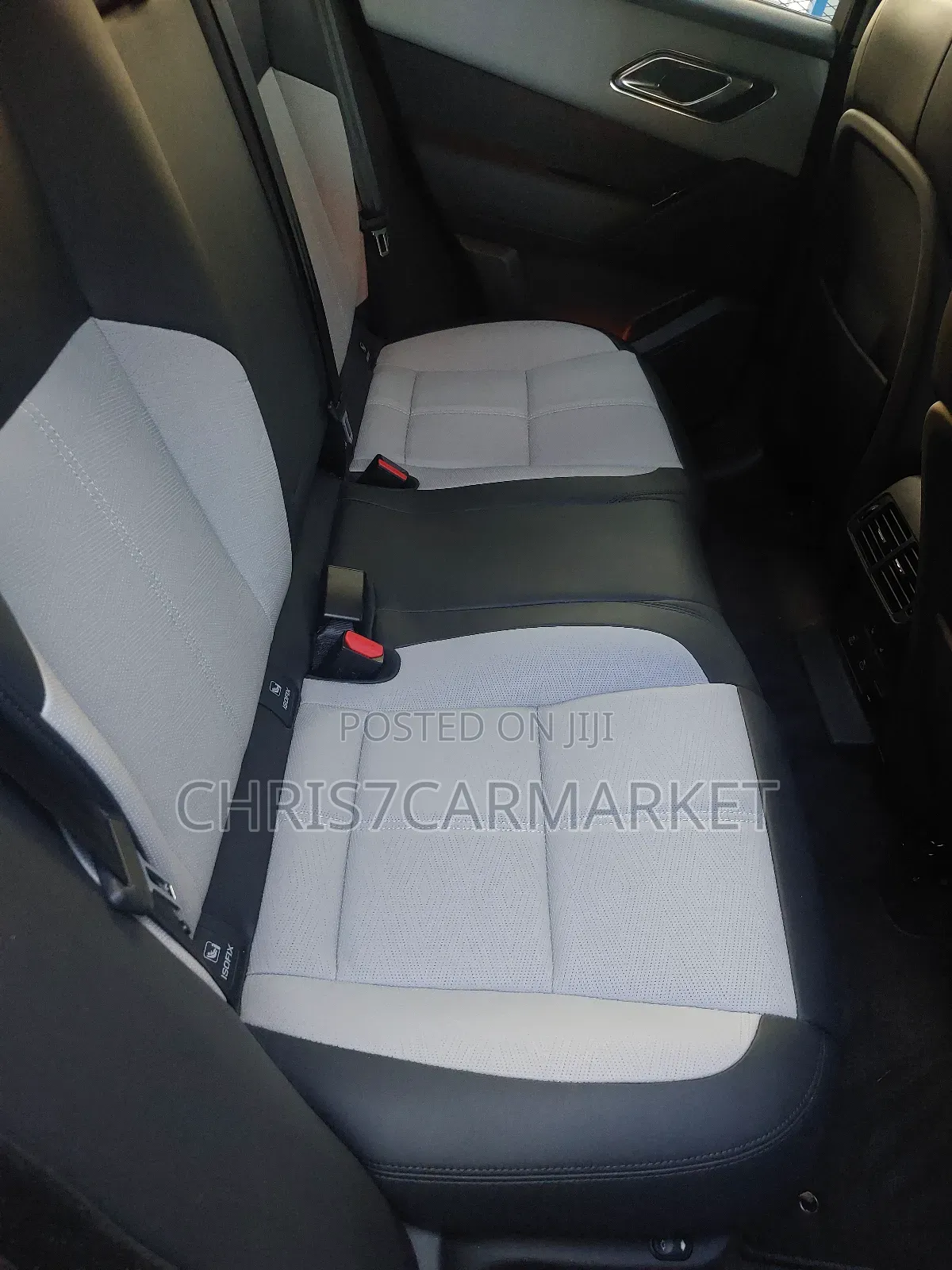 New Land Rover Range Rover Velar S 2024 Gold