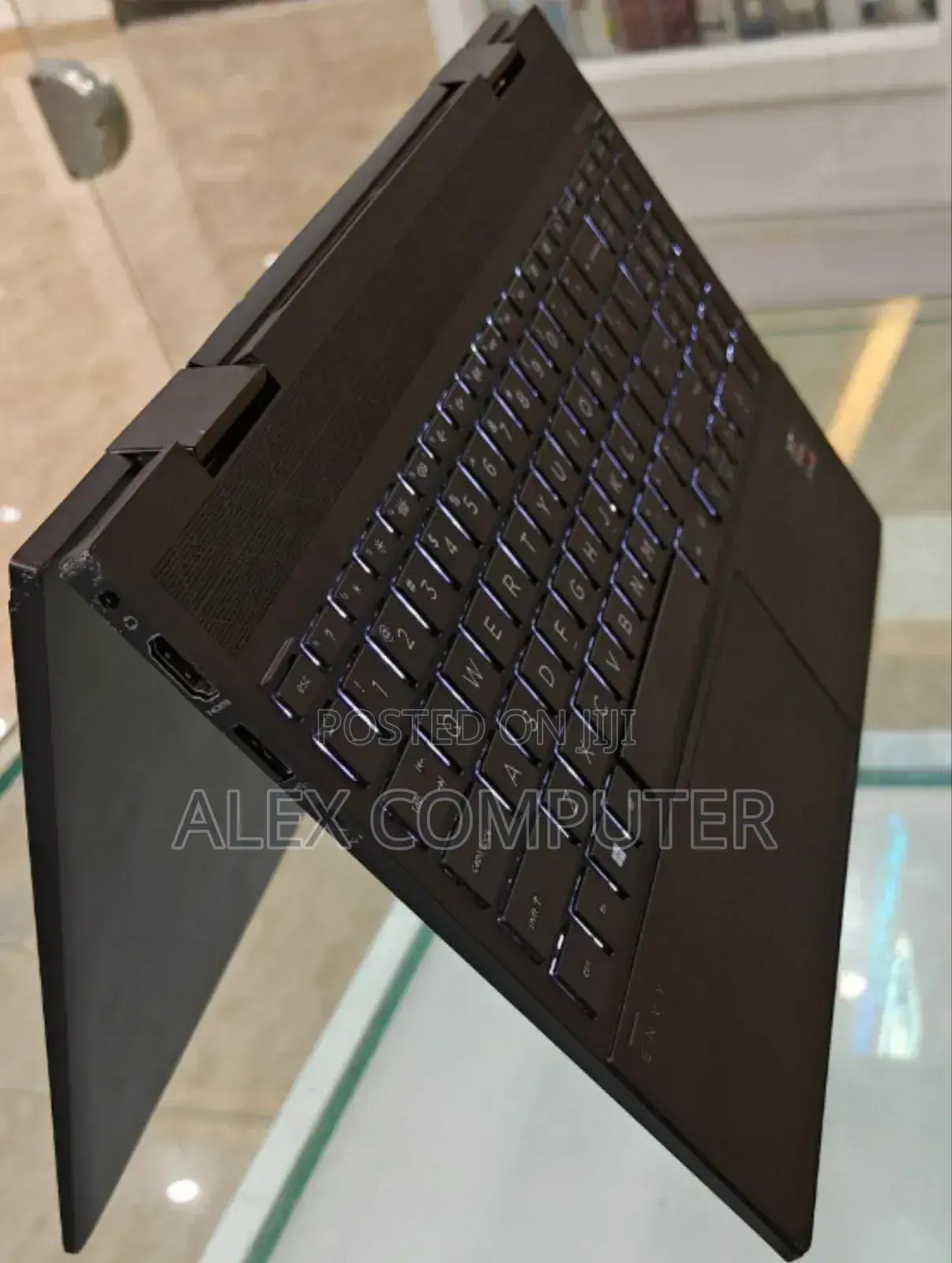 New Laptop HP Envy X360 12GB AMD Ryzen 7 SSD 512GB