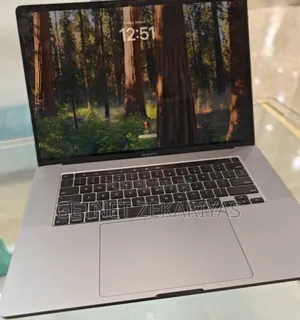 New Laptop Apple MacBook Pro 2019 16GB Intel Core I7 SSD 1T