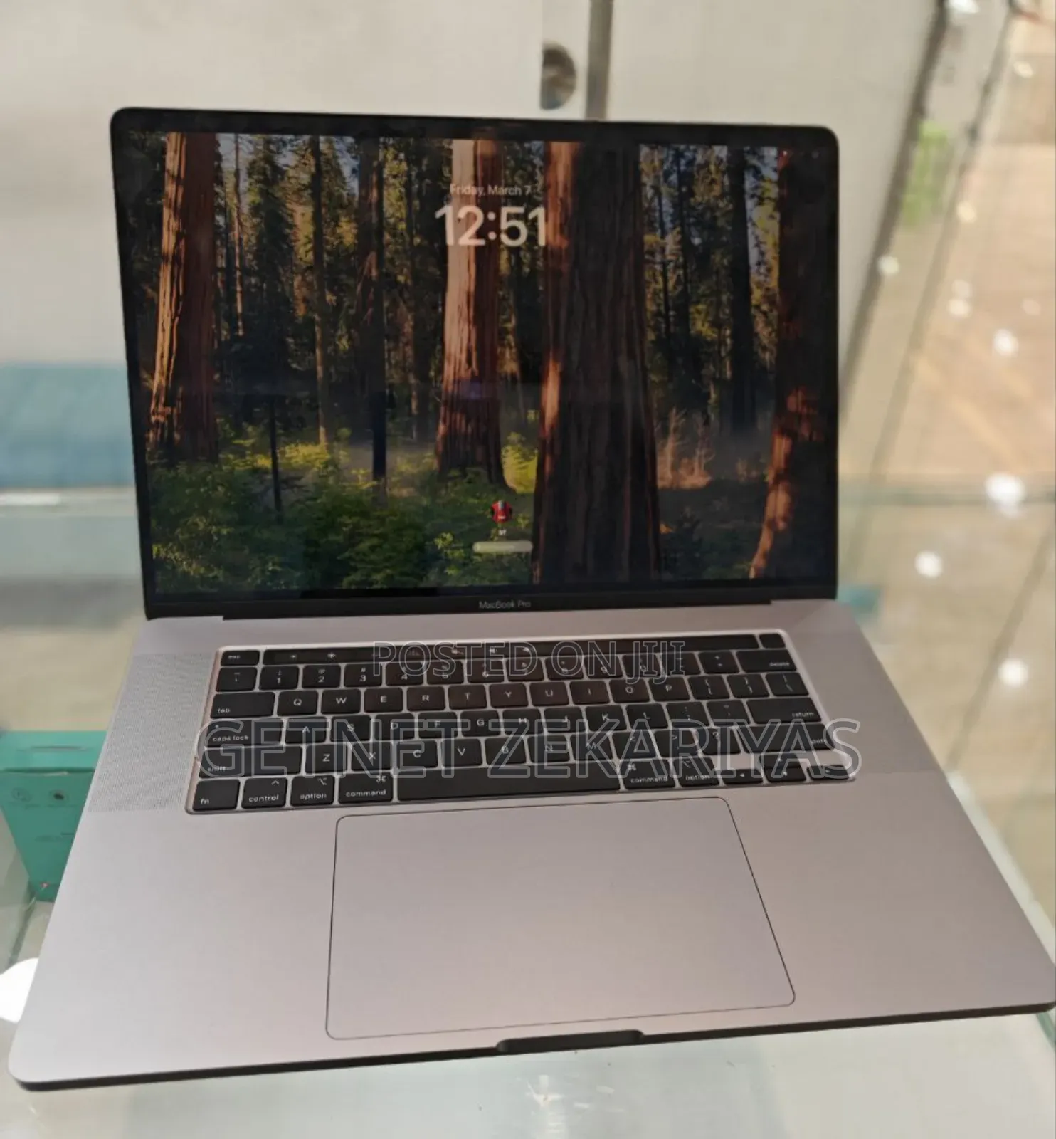 New Laptop Apple MacBook Pro 2019 16GB Intel Core I7 SSD 1T