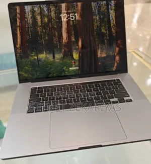 New Laptop Apple MacBook Pro 2019 16GB Intel Core I7 SSD 1T