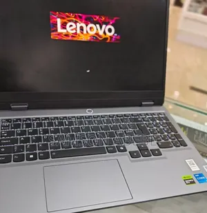 New Laptop Lenovo LOQ 15ARP9 24GB Intel Core I5 SSD 1T