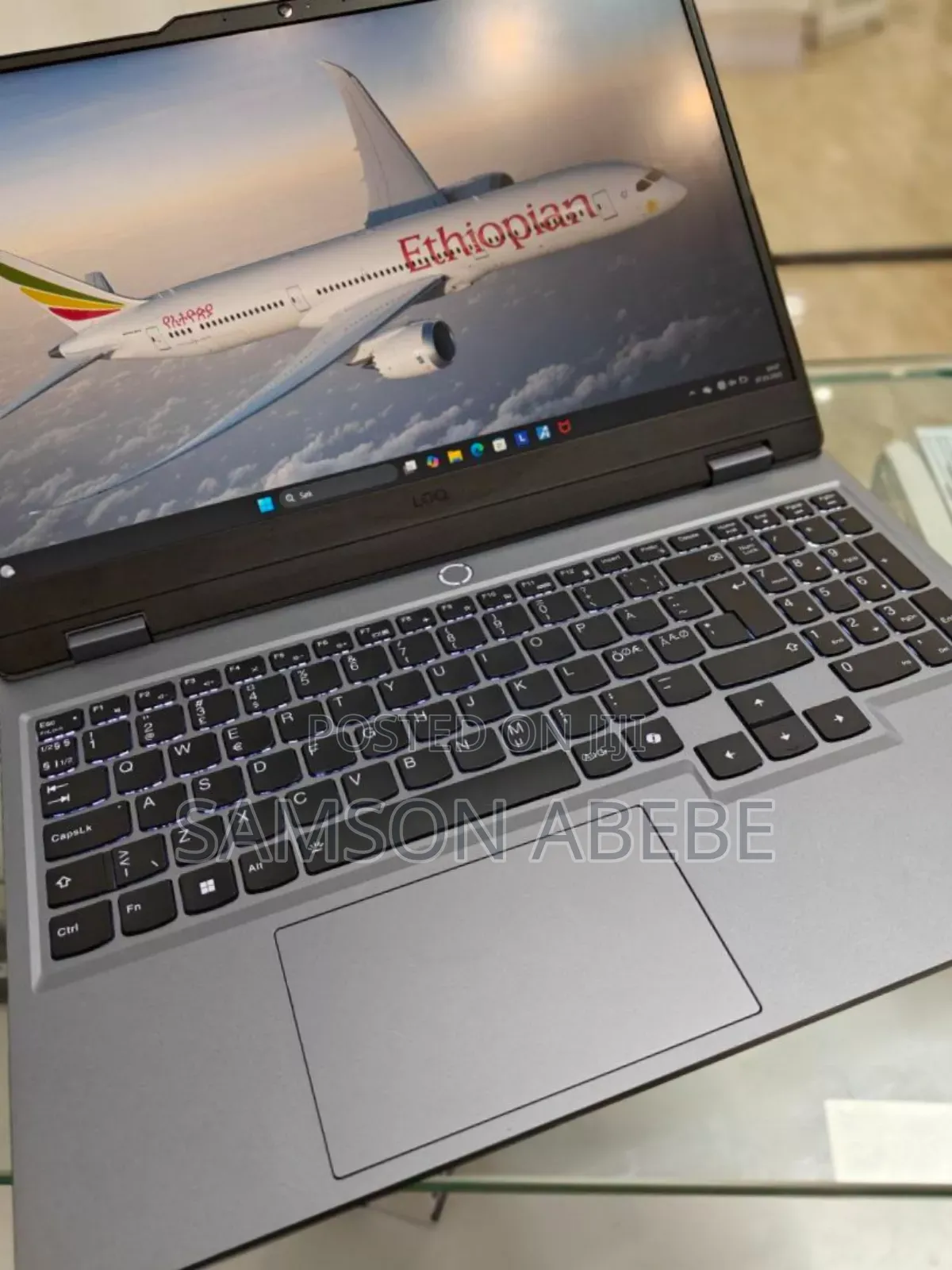 New Laptop Lenovo LOQ 15ARP9 24GB Intel Core I5 SSD 1T