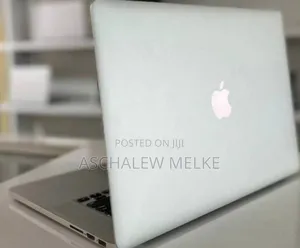 Photo - Laptop Apple MacBook Pro 2015 16GB Intel Core I7 SSD 512GB