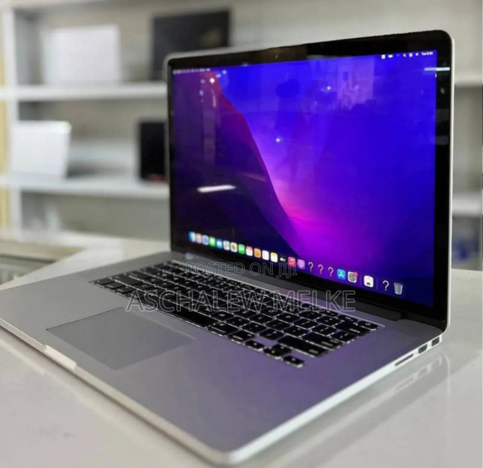 Laptop Apple MacBook Pro 2015 16GB Intel Core I7 SSD 512GB