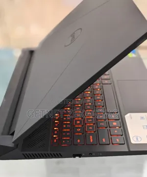 New Laptop Dell G15 5535 16GB Intel Core I7 SSD 1T