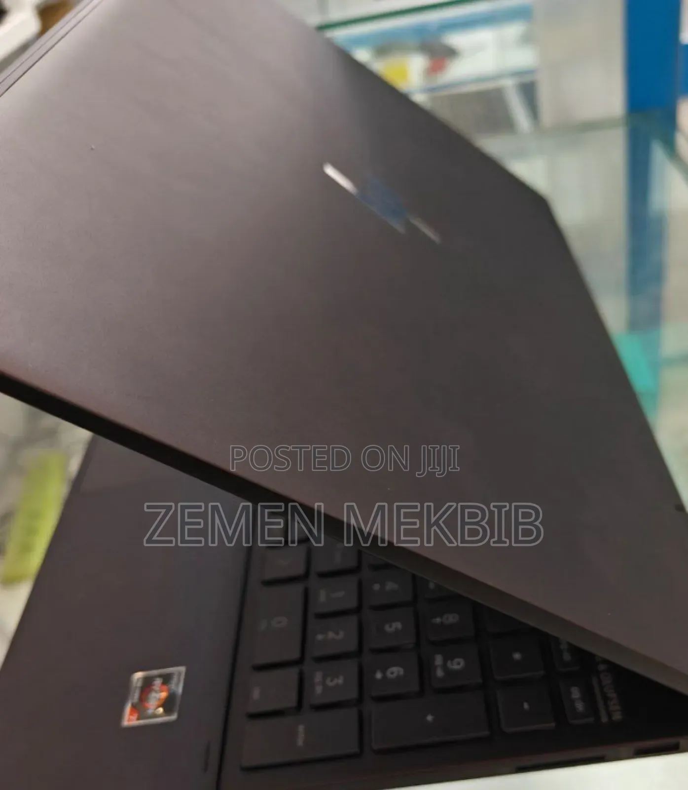 New Laptop HP Envy X360 12GB AMD Ryzen 7 SSD 512GB