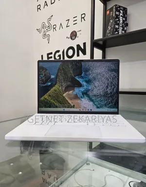 New Laptop Asus ROG Zephyrus G14 24GB AMD Ryzen 9 SSD 512GB