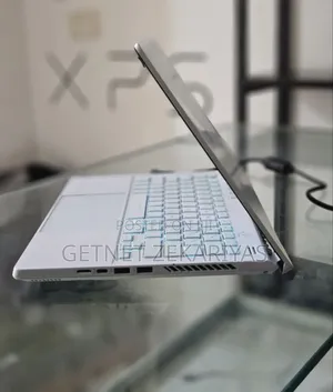 New Laptop Asus ROG Zephyrus G14 24GB AMD Ryzen 9 SSD 512GB