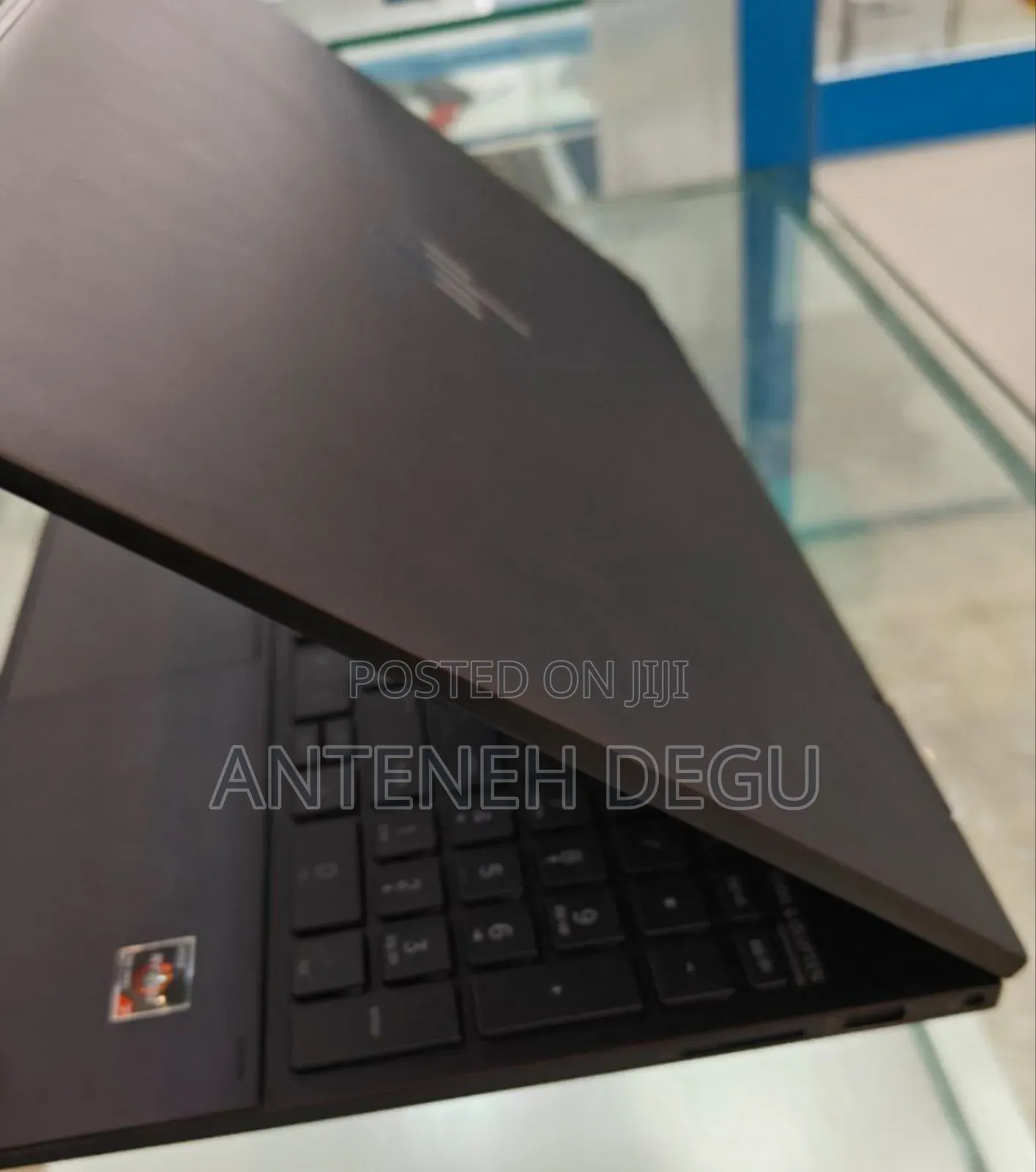 New Laptop HP Envy X360 12GB AMD Ryzen 7 SSD 512GB