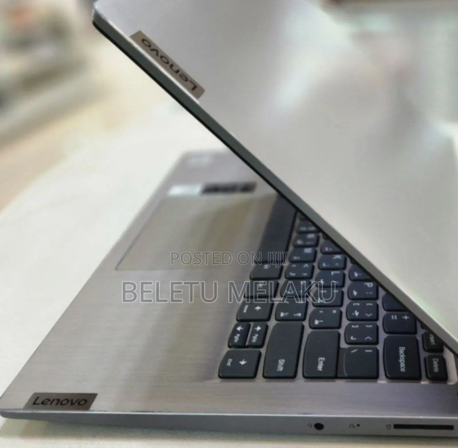 New Laptop Lenovo Ideapad 3 8GB Intel Core I5 SSD 256GB