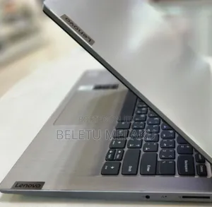 New Laptop Lenovo Ideapad 3 8GB Intel Core I5 SSD 256GB
