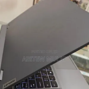 New Laptop Lenovo LOQ 15ARP9 24GB Intel Core I7 SSD 1T