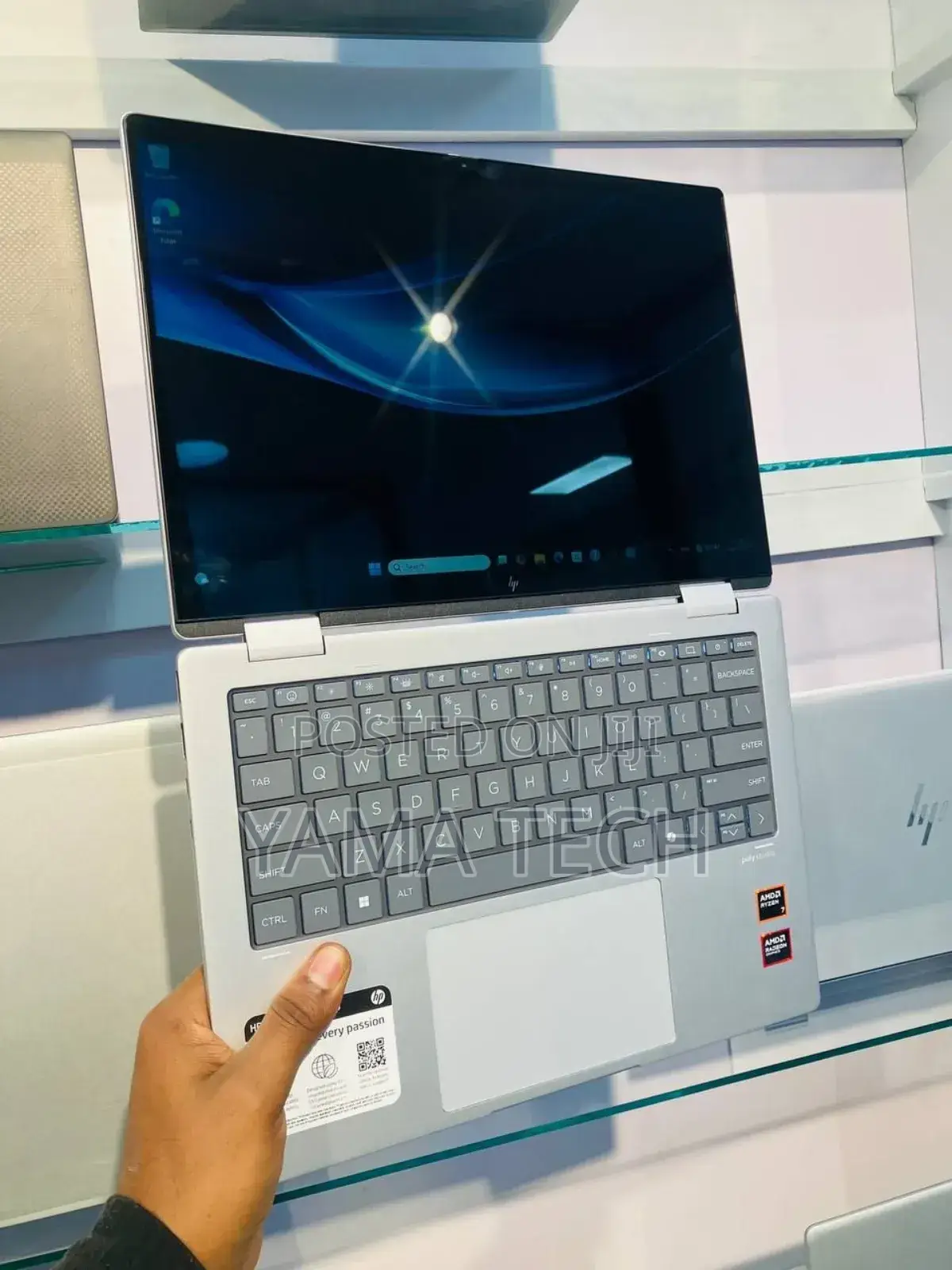 New Laptop HP Envy X360 16GB AMD Ryzen 7 SSD 1T