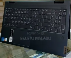 Photo - New Laptop Lenovo Yoga 7i 8GB Intel Core I5 SSD 256GB