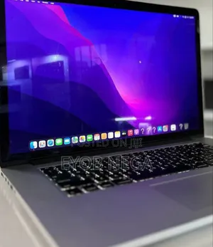 New Laptop Apple MacBook Pro 2015 16GB Intel Core I7 SSD 512GB