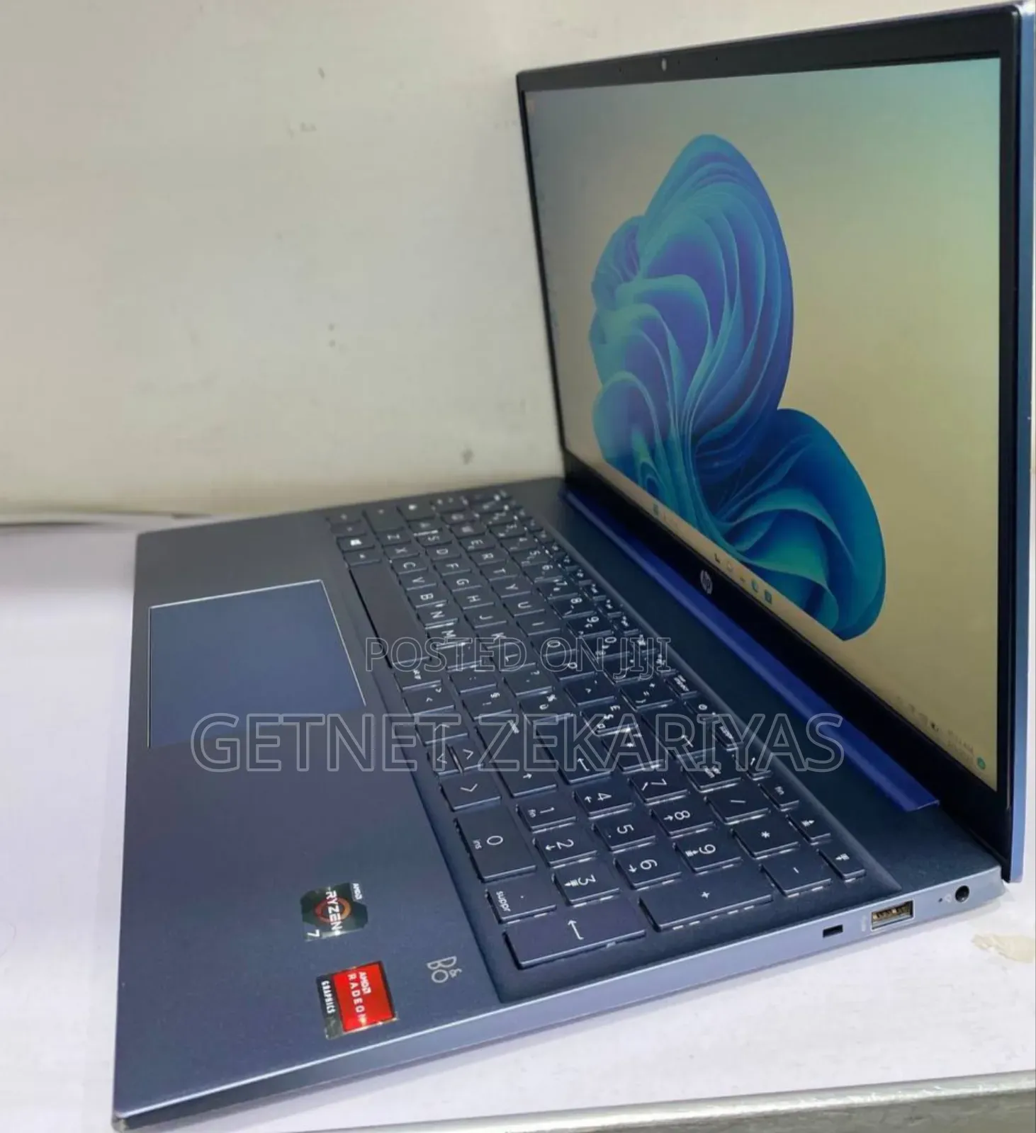 New Laptop HP Pavilion 15 8GB AMD Ryzen 7 SSD 512GB