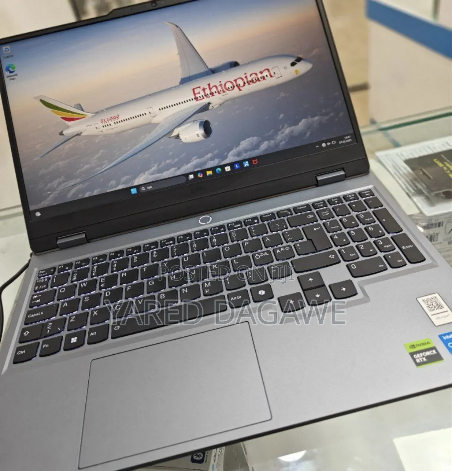 New Laptop Lenovo LOQ 15ARP9 24GB Intel Core I5 SSD 1T