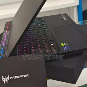 New Laptop Acer Predator Helios 18 PH18-71 32GB Intel Core I9 SSD 1T