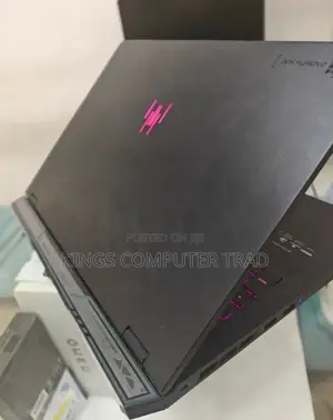 New Laptop Acer Predator Helios 18 PH18-71 32GB Intel Core I9 SSD 1T