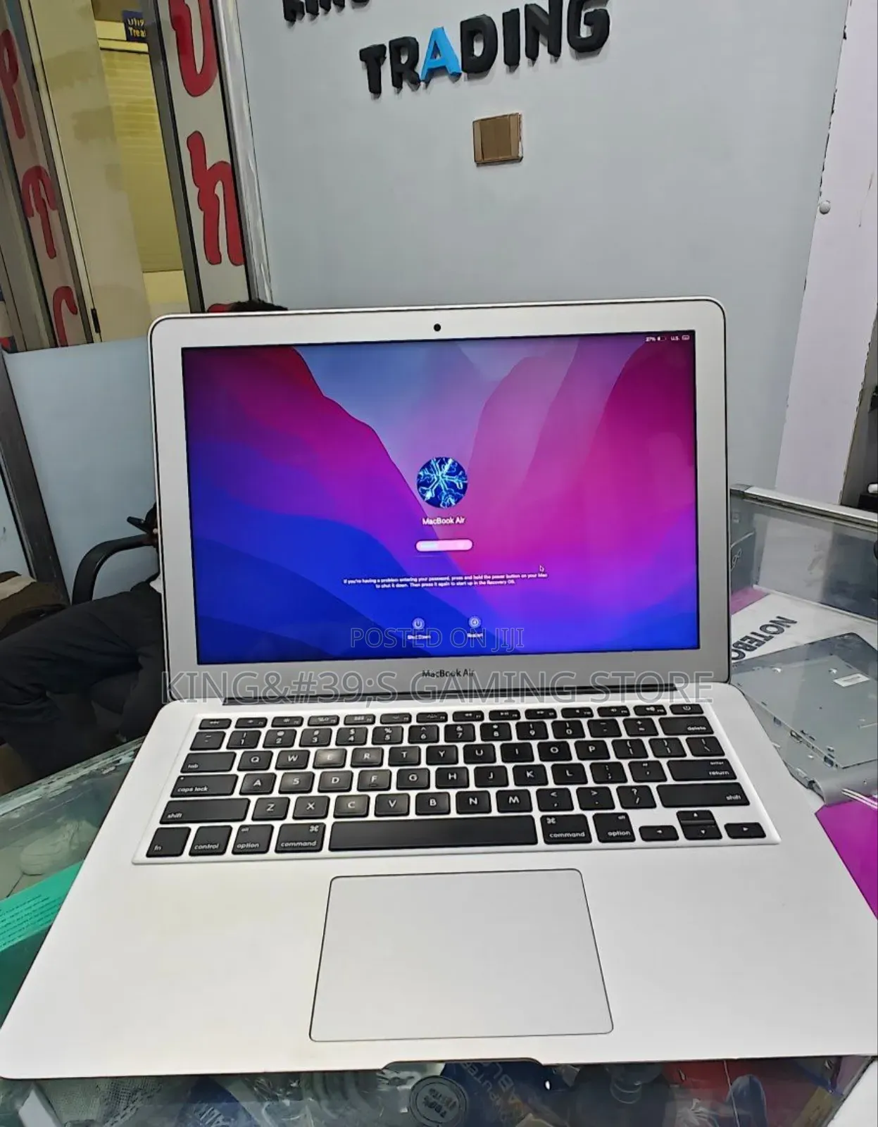 New Laptop Apple MacBook Air 2017 8GB Intel Core I5 SSD 128GB